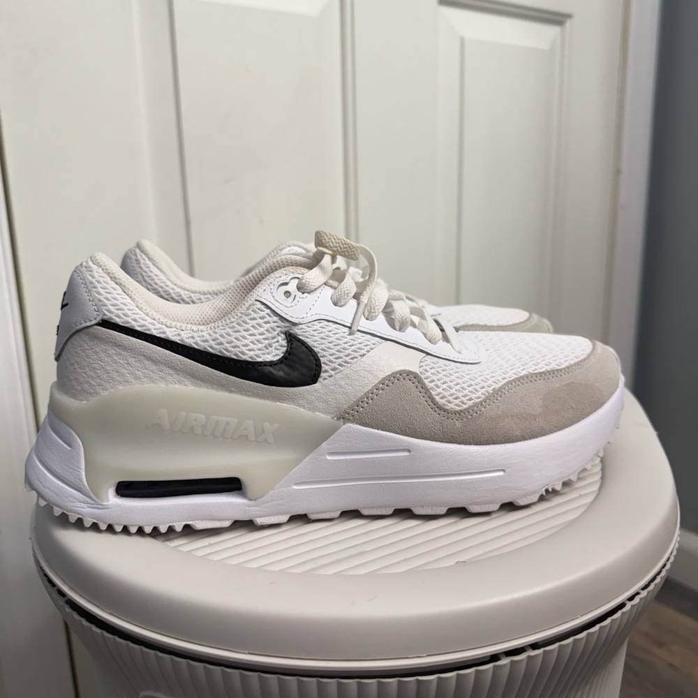 Nike Air Max White and Gray Sneakers